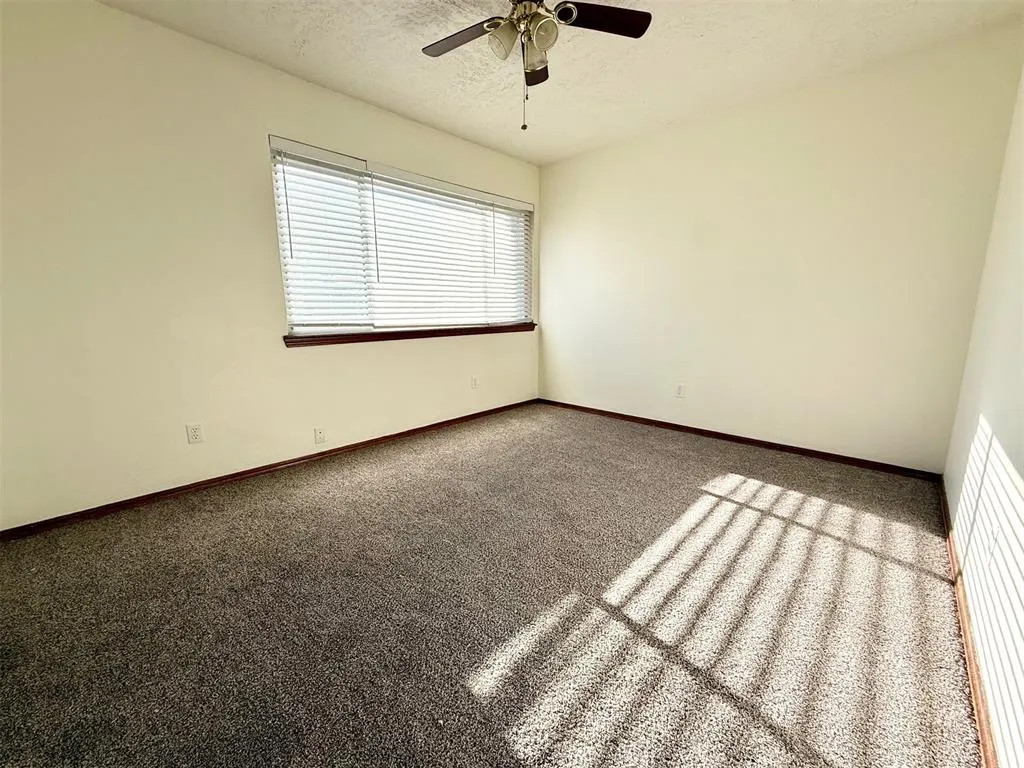Photo 16 — 214 Justin Drive, Norman, OK 73071