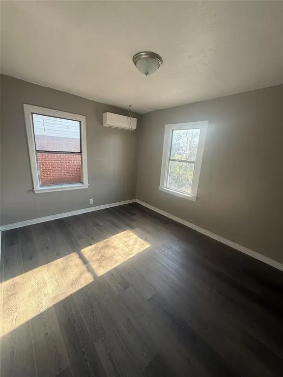 Photo 4 — 2733 NE Success Street, Oklahoma City, OK 73111