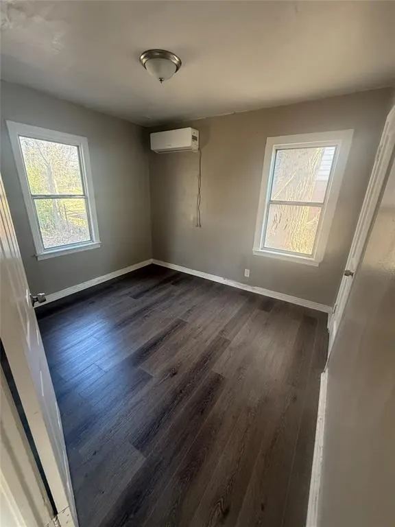 Photo 5 — 2733 NE Success Street, Oklahoma City, OK 73111