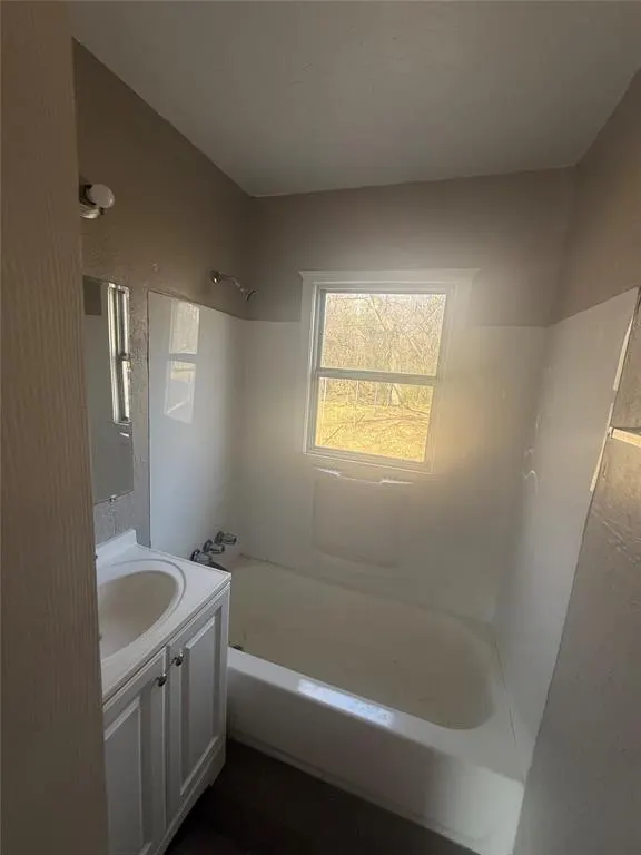 Photo 7 — 2733 NE Success Street, Oklahoma City, OK 73111