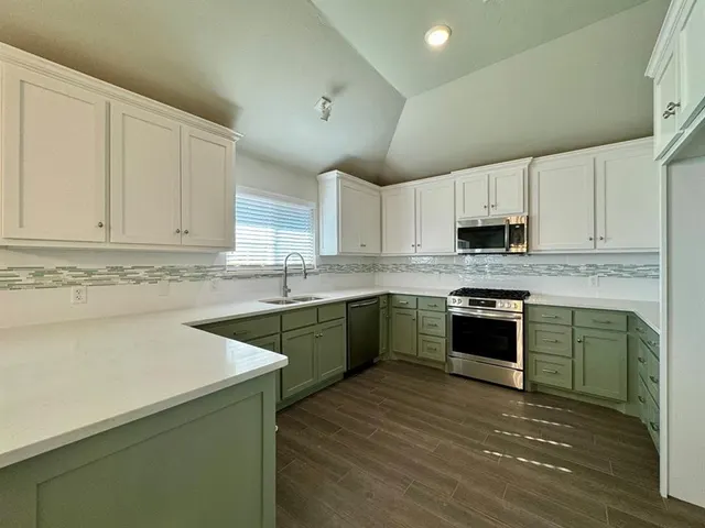 Photo 5 — 9312 Pear Street, Midwest City, OK 73130