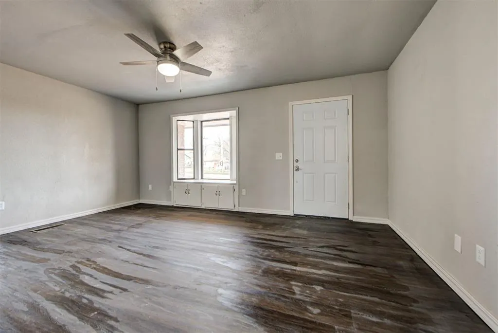 Photo 6 — 604 N Missouri Street, Elmore City, OK 73433