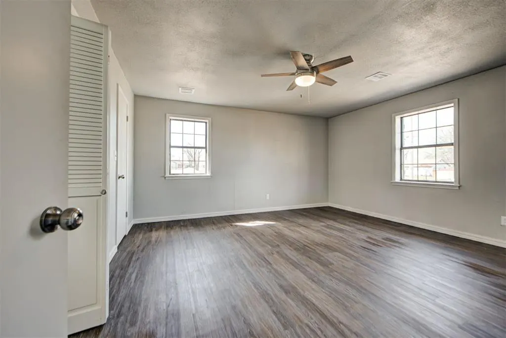 Photo 15 — 604 N Missouri Street, Elmore City, OK 73433