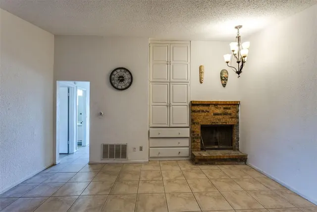 Photo 6 — 8741 Saint George Way, Midwest City, OK 73110