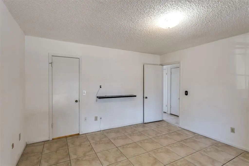 Photo 14 — 8741 Saint George Way, Midwest City, OK 73110