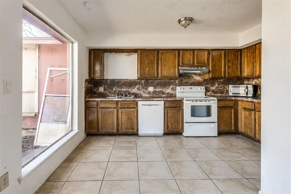 Photo 19 — 8741 Saint George Way, Midwest City, OK 73110