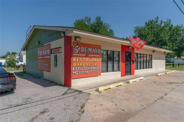 Photo 4 — 3700 S Portland Avenue, Oklahoma City, OK 73119