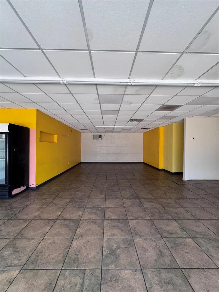 Photo 9 — 3700 S Portland Avenue, Oklahoma City, OK 73119