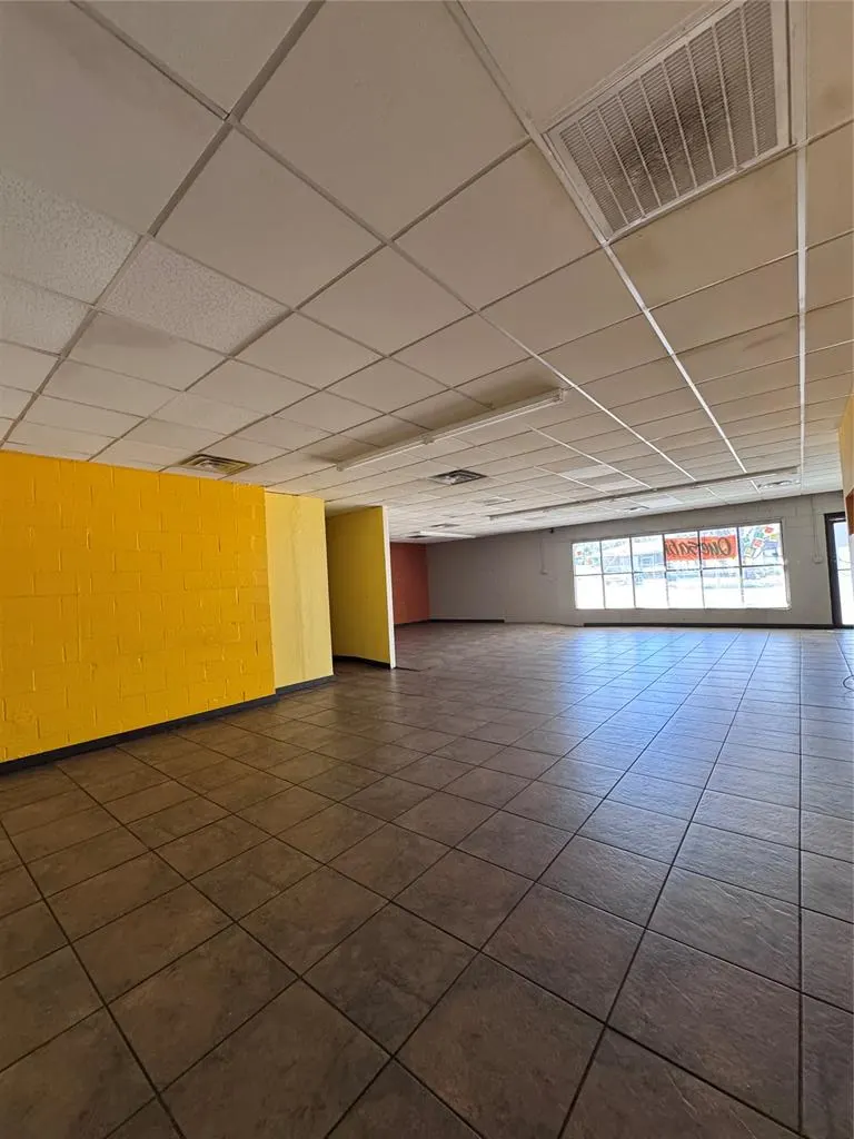 Photo 14 — 3700 S Portland Avenue, Oklahoma City, OK 73119