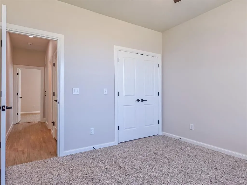 Photo 15 — 29094 Magnolia Drive, Cashion, OK 73016
