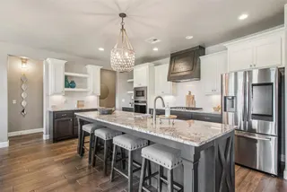 Sold home at 9108 NW 117th Street