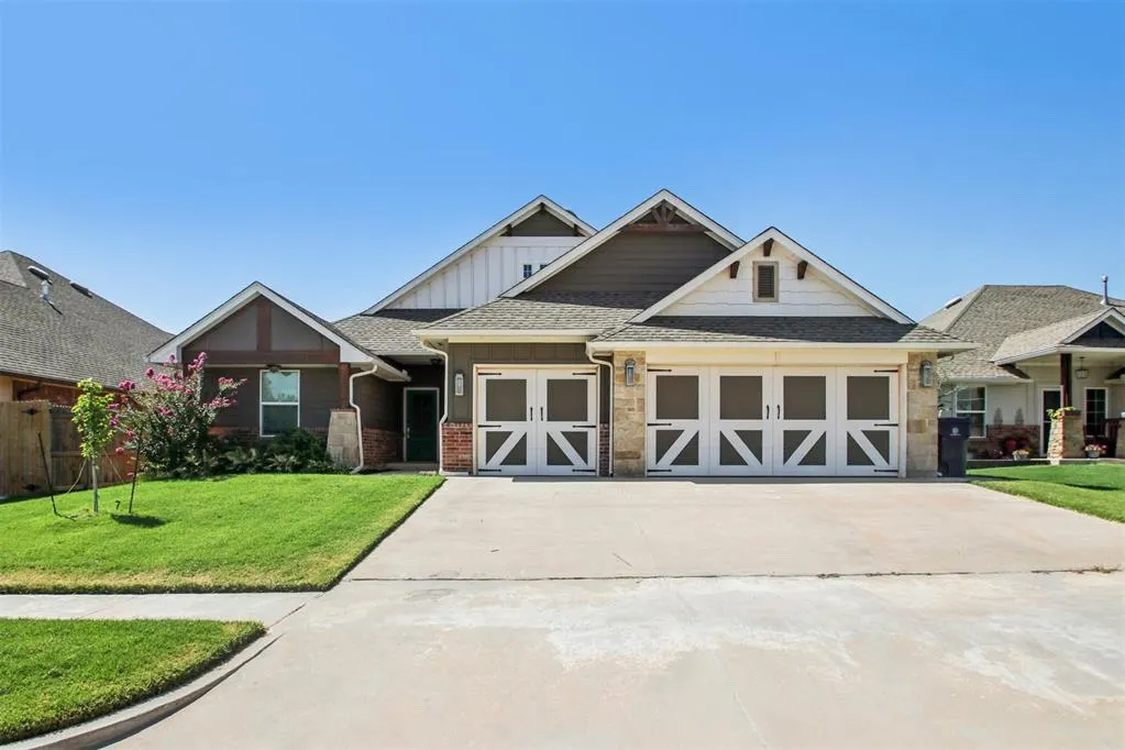 Photo 2 — 9108 NW 117th Street, Yukon, OK 73099