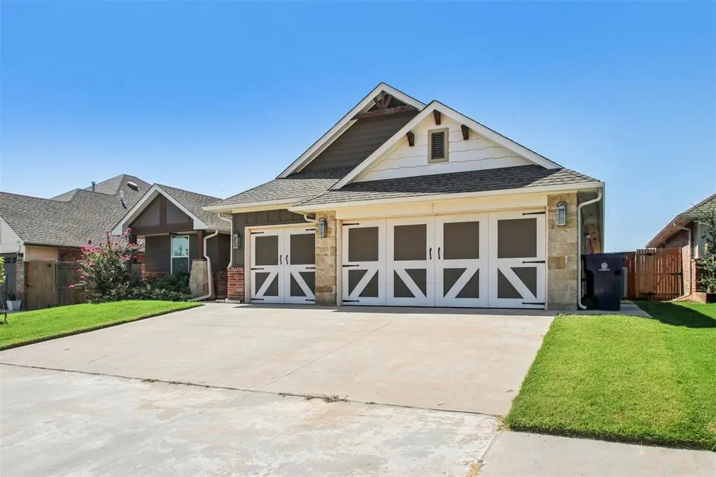Photo 3 — 9108 NW 117th Street, Yukon, OK 73099