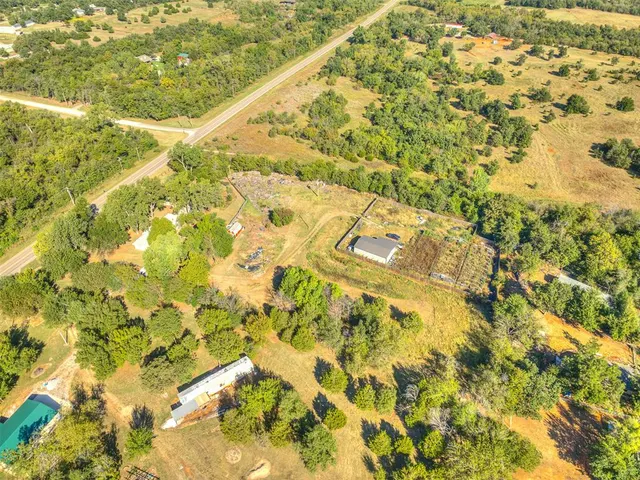Photo 6 — 12724 S Coltrane Road, Edmond, OK 73034