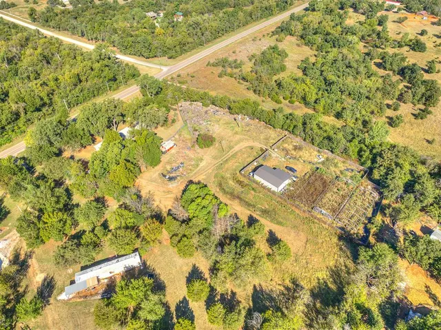 Photo 7 — 12724 S Coltrane Road, Edmond, OK 73034