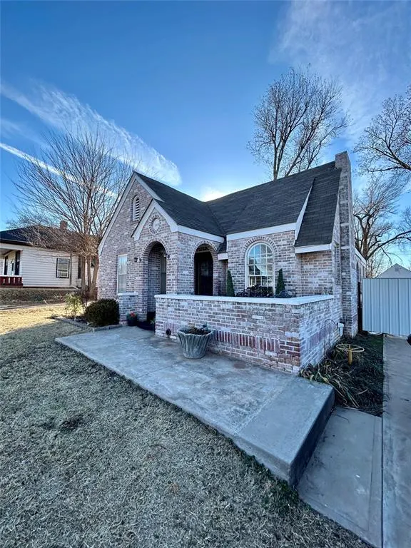 Photo 4 — 508 S 5th Street, Clinton, OK 73601