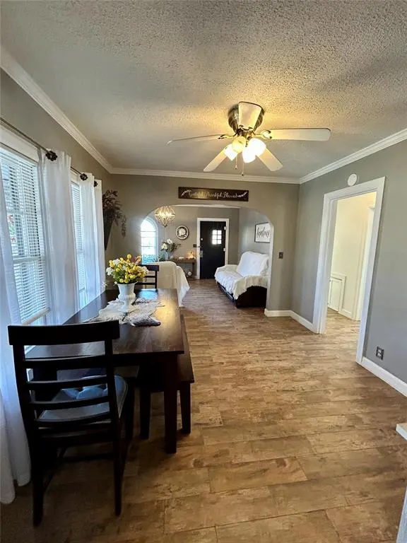 Photo 16 — 508 S 5th Street, Clinton, OK 73601