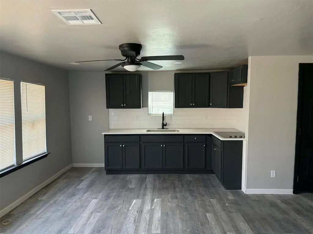 Photo 2 — 209 N Tuttle Street, Oklahoma City, OK 73107