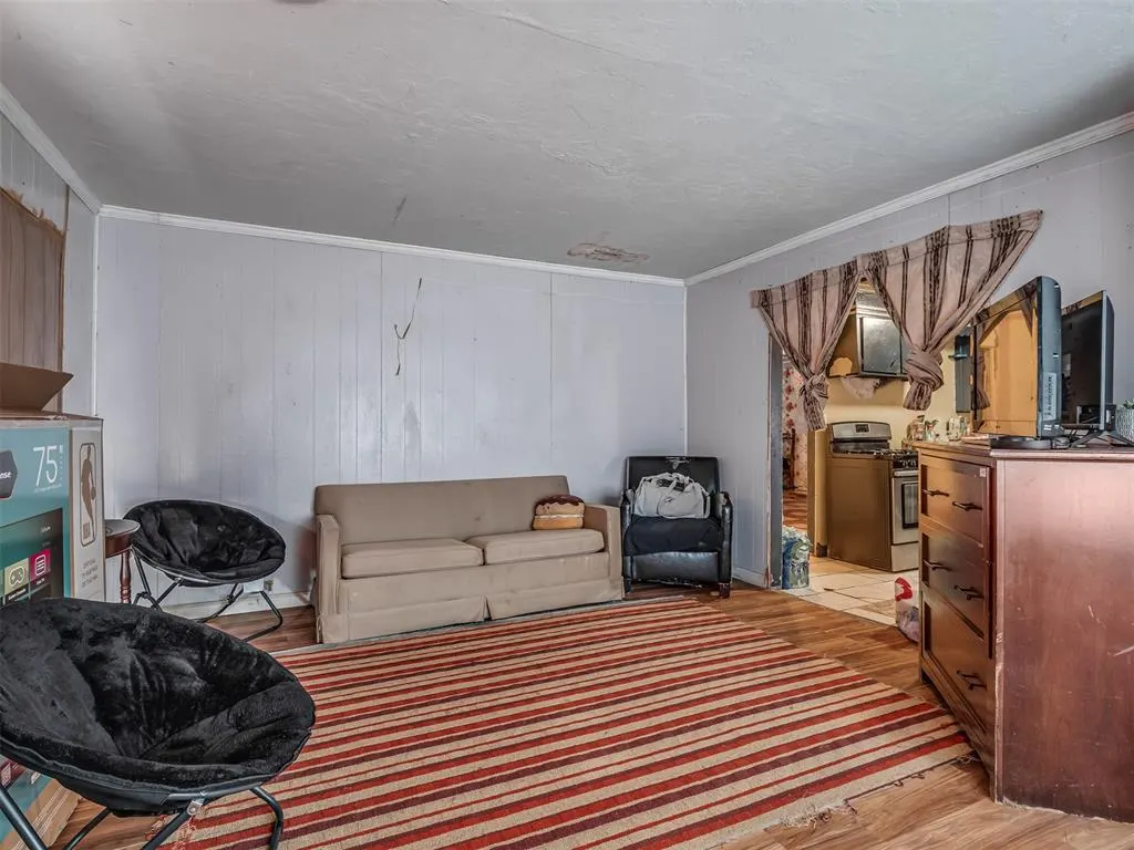 Photo 5 — 101 SW 41st Street, Oklahoma City, OK 73109