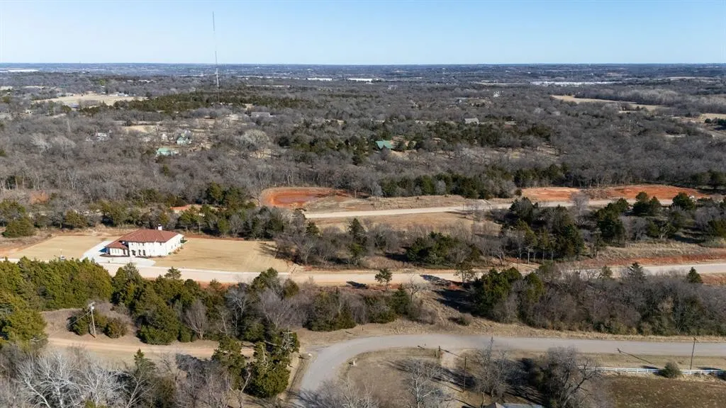 Photo 13 — 8217 Wilshire Park West Drive, Oklahoma City, OK 73116
