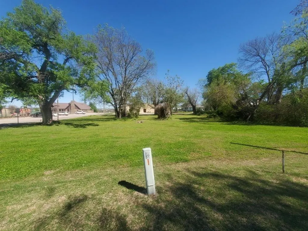 Photo 6 — 501 S 2nd Street, Okemah, OK 74859
