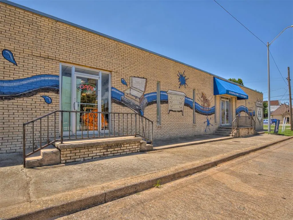 Photo 5 — 6726 NW 38th Street, Bethany, OK 73008