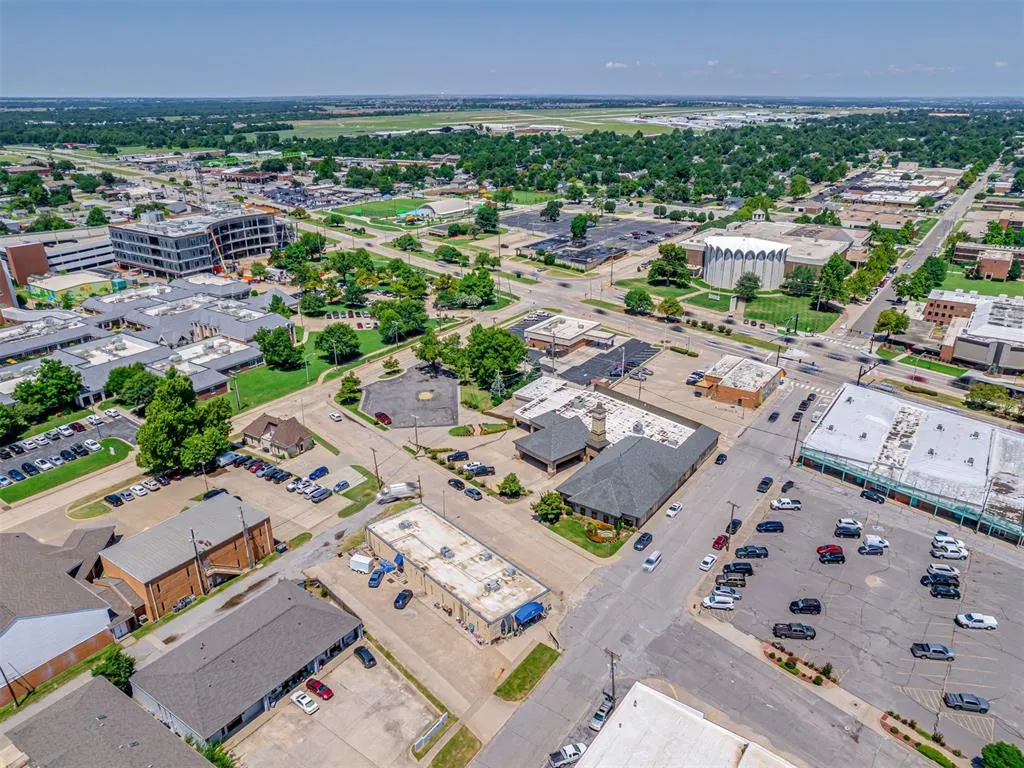 Photo 35 — 6726 NW 38th Street, Bethany, OK 73008