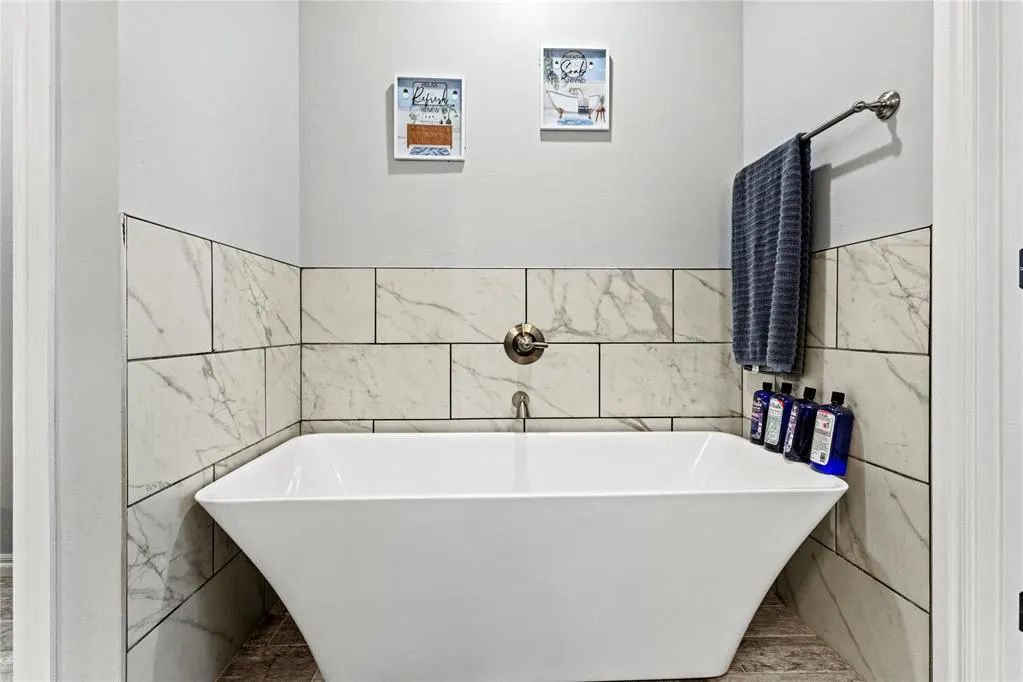 Photo 17 — 4722 Sandhill, Enid, OK 73703