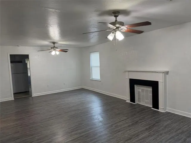 Photo 2 — 123 Grandview Road, Midwest City, OK 73130