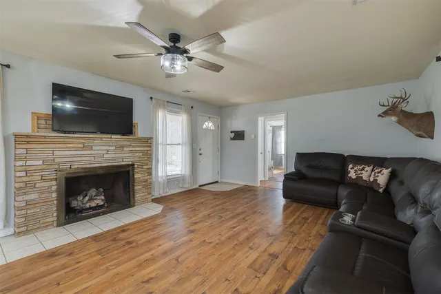 Photo 5 — 321 Landsaw Drive, Chandler, OK 74834