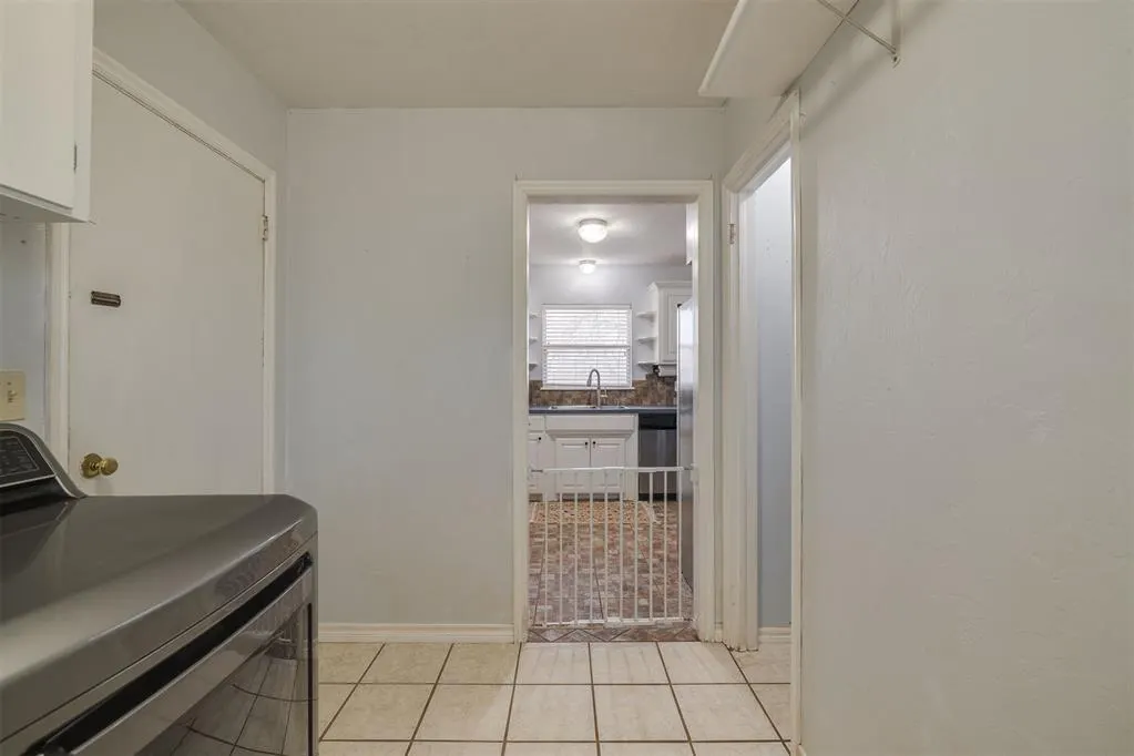 Photo 33 — 321 Landsaw Drive, Chandler, OK 74834