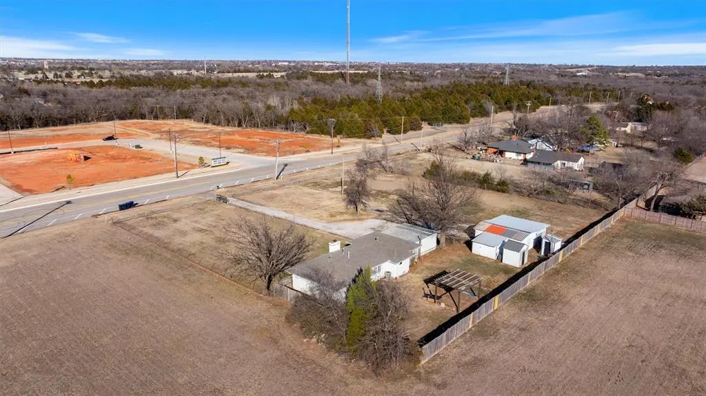 Photo 33 — 1020 NE 122nd Street, Oklahoma City, OK 73131