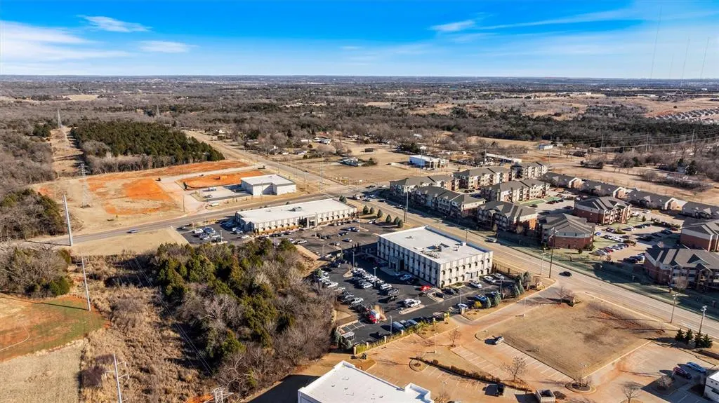 Photo 38 — 1020 NE 122nd Street, Oklahoma City, OK 73131