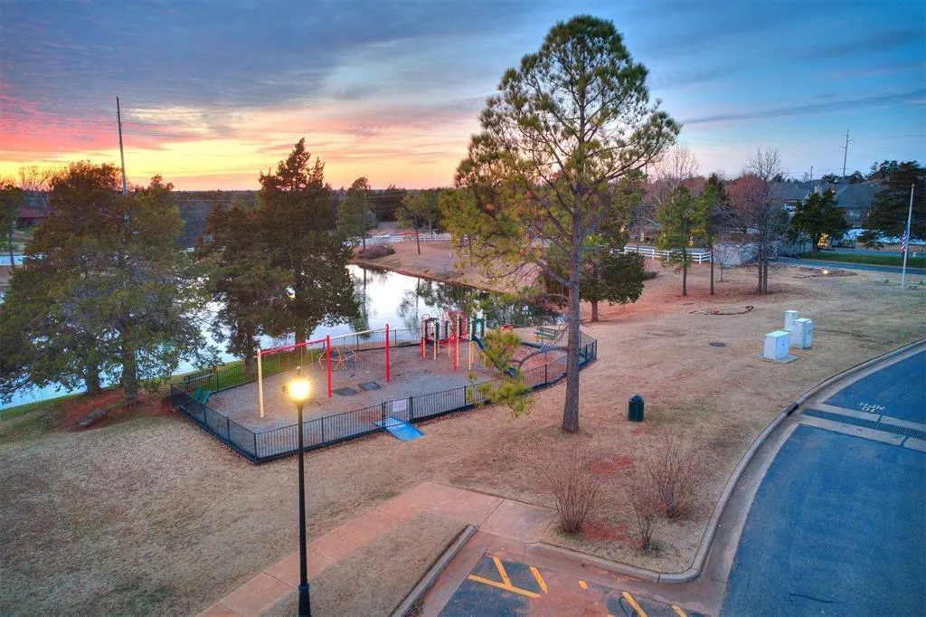 Photo 29 — 1909 Del Simmons Drive, Edmond, OK 73003