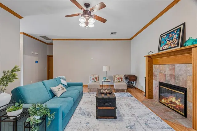 Photo 6 — 1909 Del Simmons Drive, Edmond, OK 73003