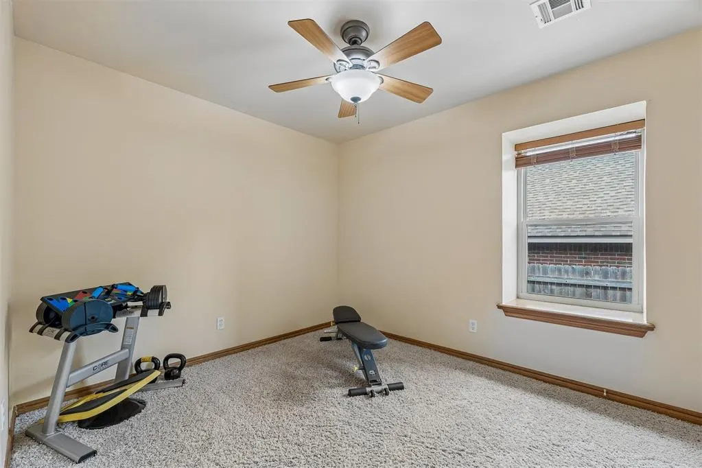 Photo 18 — 1909 Del Simmons Drive, Edmond, OK 73003