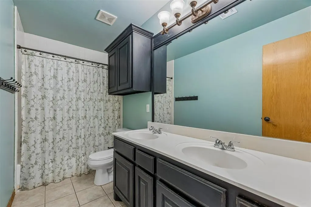 Photo 19 — 1909 Del Simmons Drive, Edmond, OK 73003