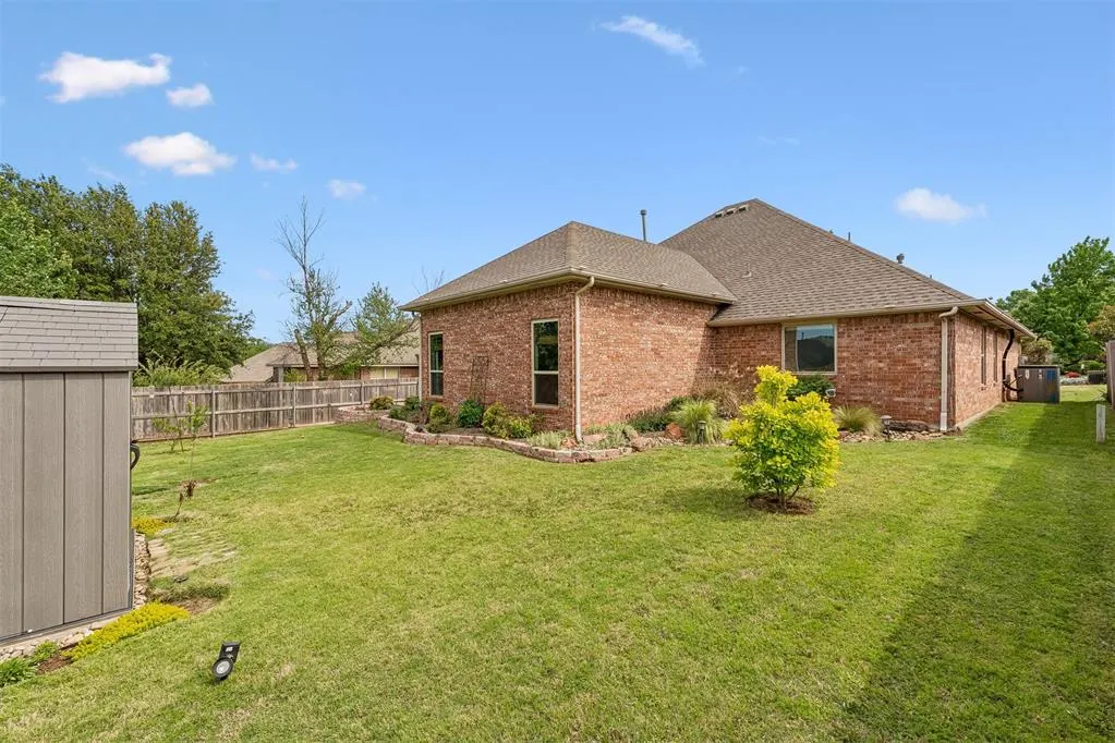 Photo 28 — 1909 Del Simmons Drive, Edmond, OK 73003