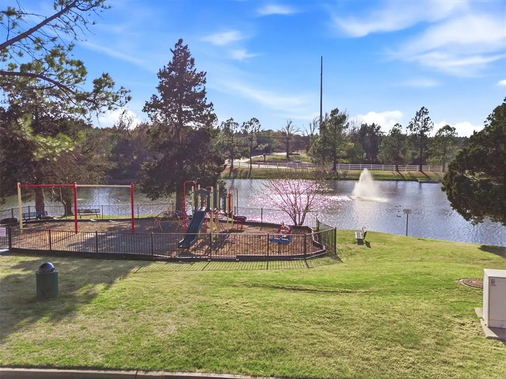 Photo 32 — 1909 Del Simmons Drive, Edmond, OK 73003