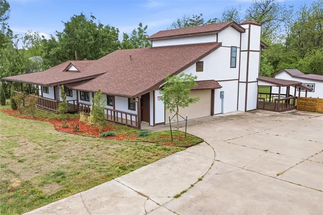 Front exterior — 1701 N Post Road, Midwest City, OK 73141