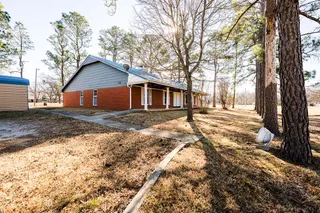Sold home at 111 Jameson Drive
