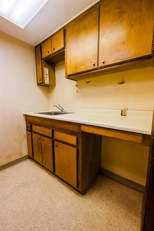 Photo 21 — 111 Jameson Drive, Wynnewood, OK 73098