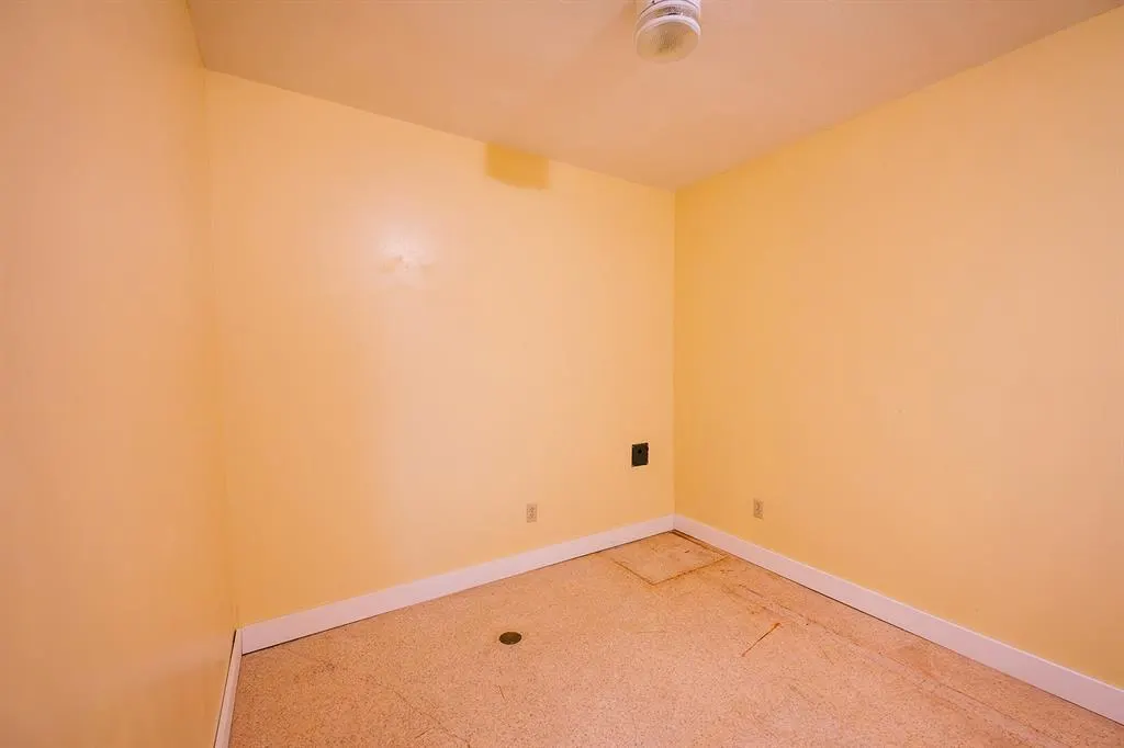 Photo 28 — 111 Jameson Drive, Wynnewood, OK 73098