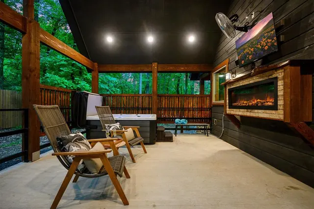 Photo 5 — 667 Chinook Road, Broken Bow, OK 74728