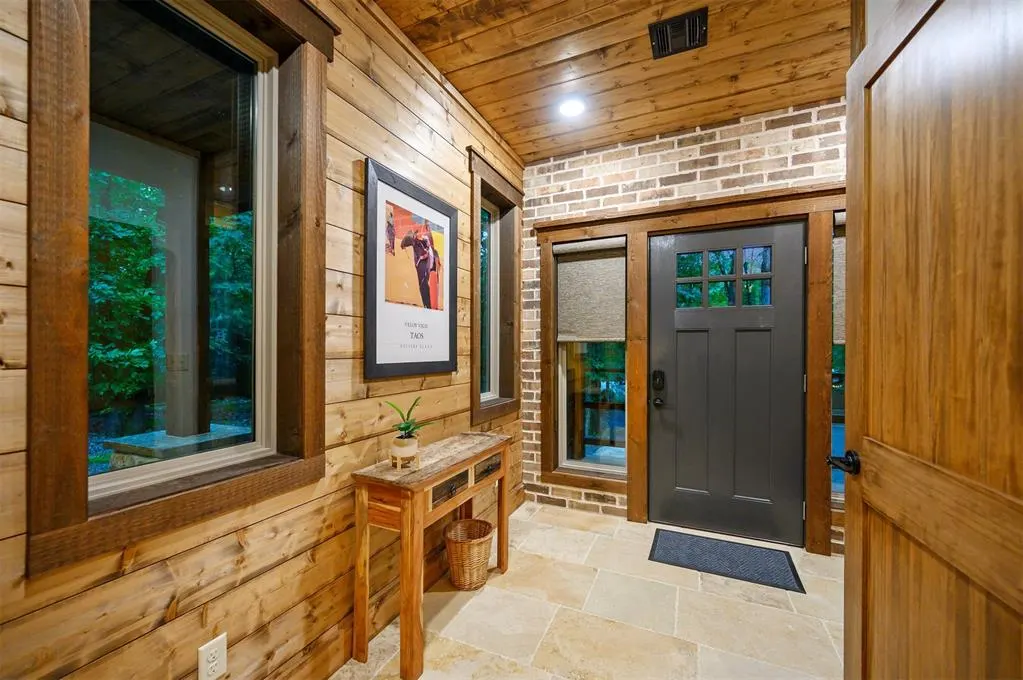 Photo 18 — 667 Chinook Road, Broken Bow, OK 74728