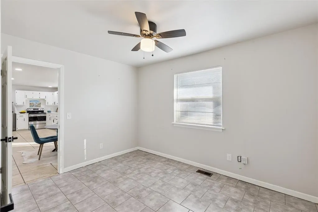 Photo 21 — 6308 N Hammond Avenue, Oklahoma City, OK 73122