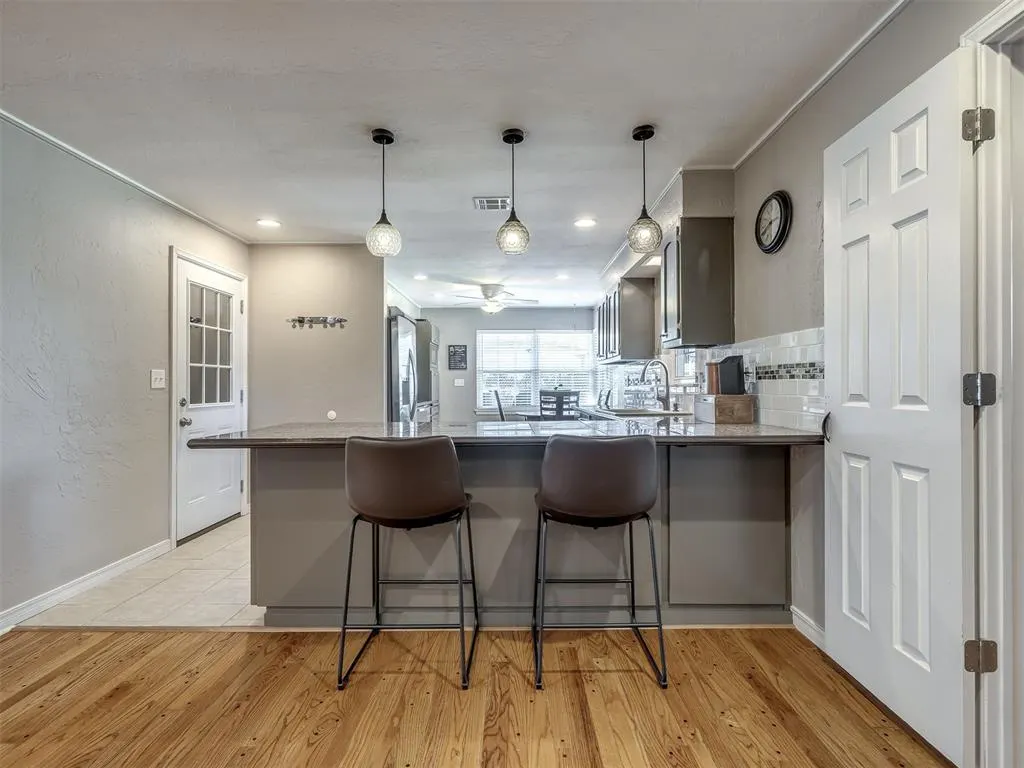 Photo 11 — 3125 NW 70th Street, Oklahoma City, OK 73116