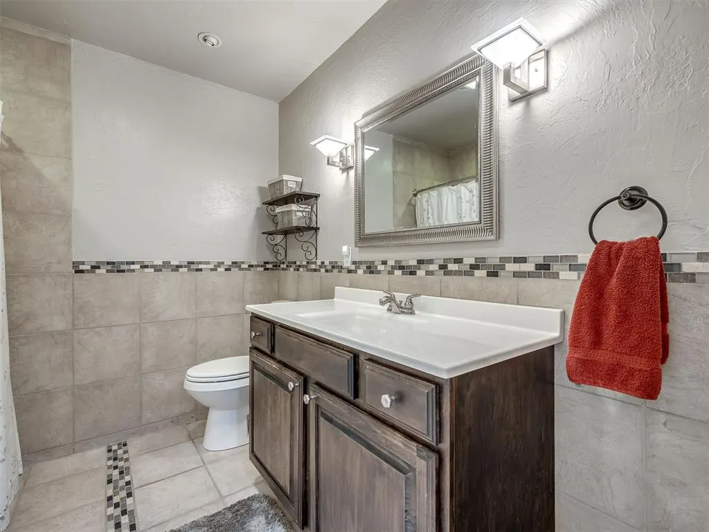 Photo 38 — 3125 NW 70th Street, Oklahoma City, OK 73116