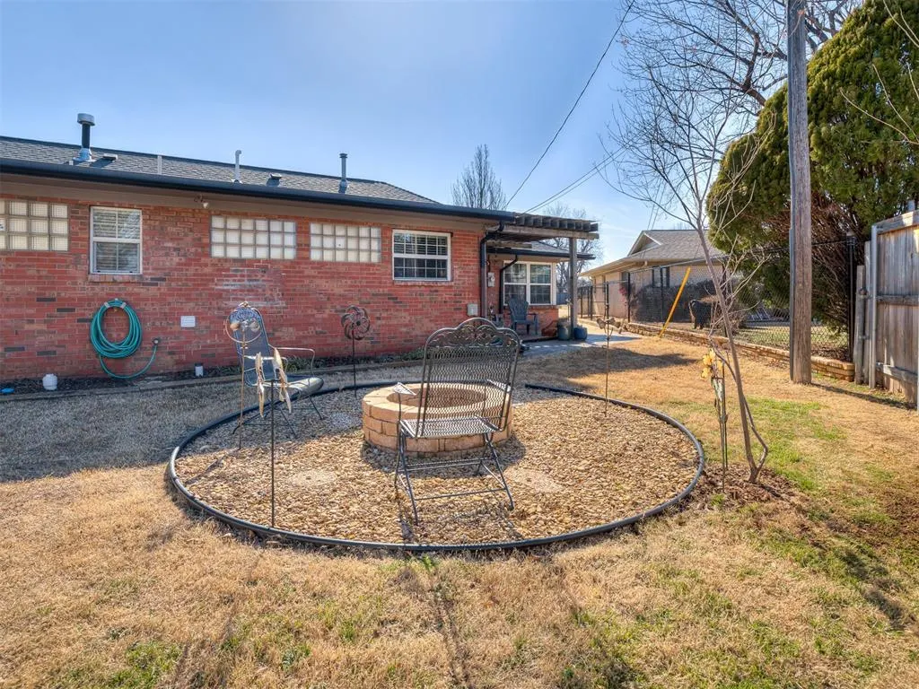 Photo 42 — 3125 NW 70th Street, Oklahoma City, OK 73116