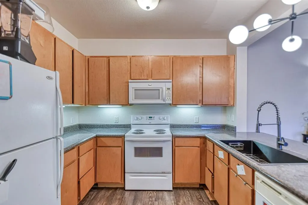 Photo 11 — 2200 Classen Boulevard 14131, Norman, OK 73071